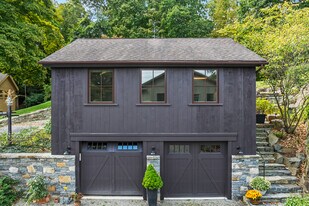 65 Landing Rd in Haddam, CT - Building Photo