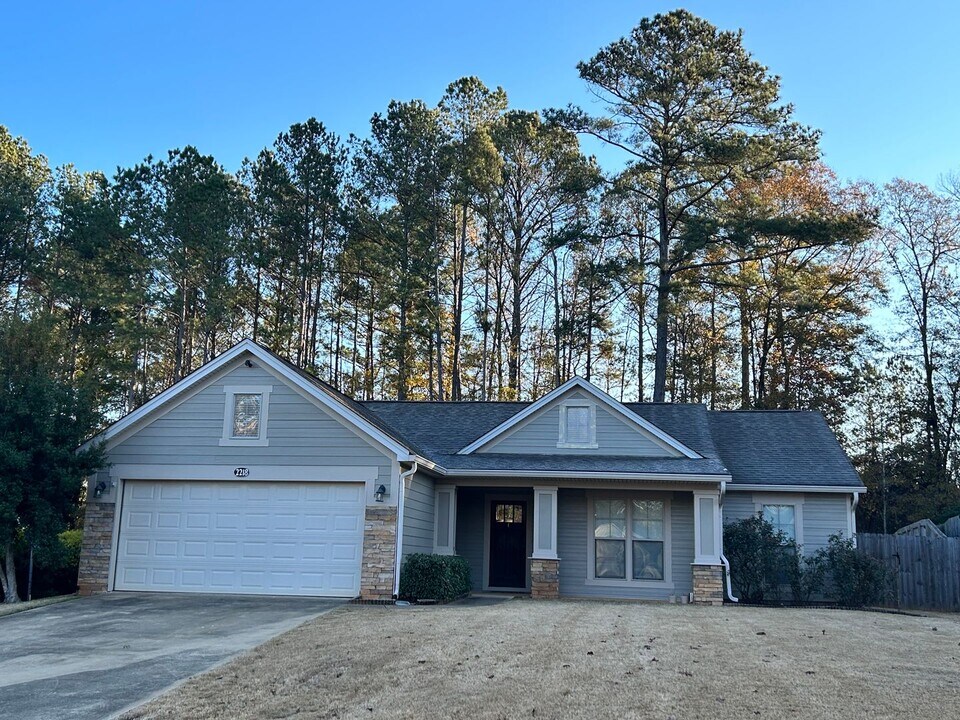 2218 Turnbury Lane in Auburn, AL - Building Photo