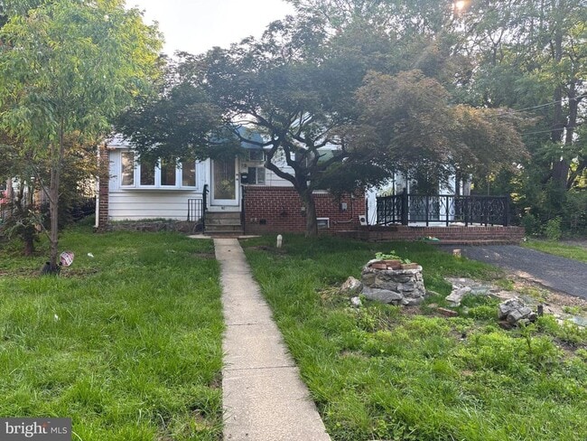 property at 80 Balignac Ave