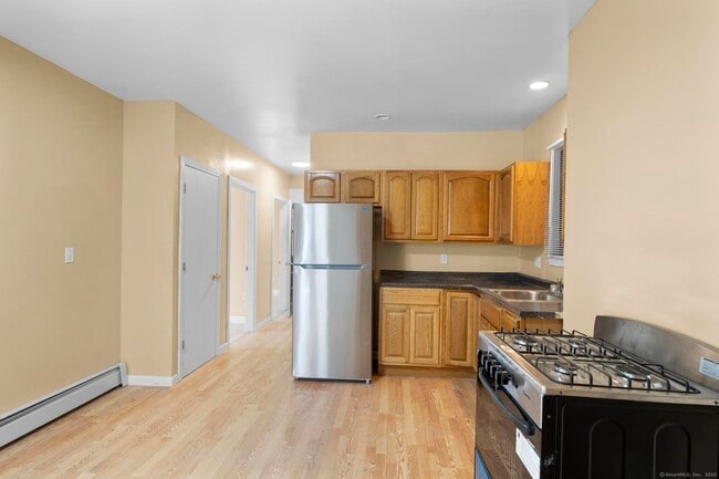 155 Babcock St in Hartford, CT - Building Photo - Building Photo