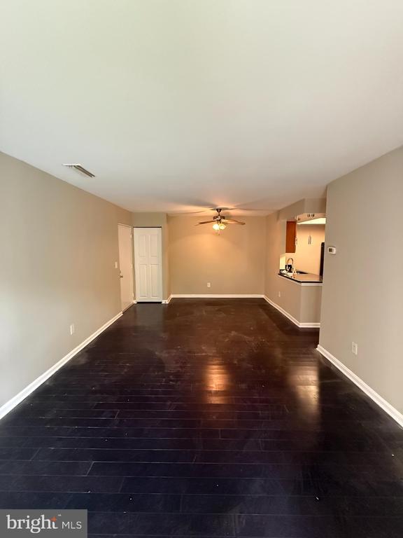14807 Rydell Rd in Centreville, VA - Building Photo - Building Photo