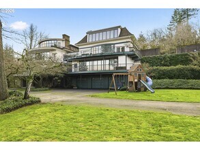 3611 SW Humphrey Blvd in Portland, OR - Building Photo - Building Photo