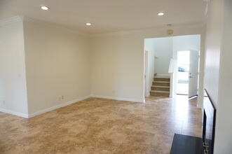 12267 Windmere Ave in Sylmar, CA - Building Photo - Building Photo