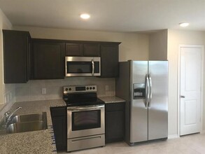 1108 Meadow Side Dr in Princeton, TX - Building Photo - Building Photo