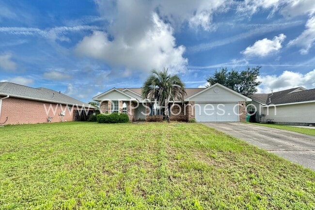2837 Atoka Trail in Crestview, FL - Building Photo - Building Photo