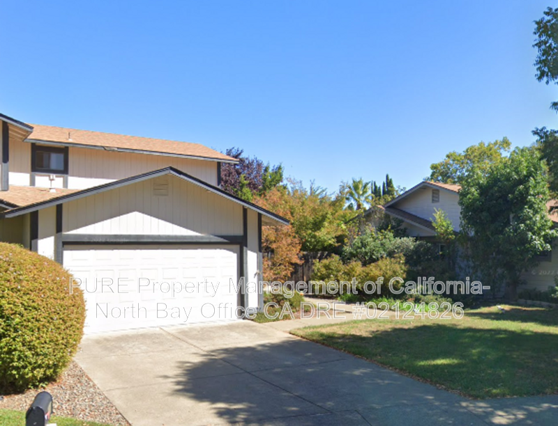 622 Capps Ln in Ukiah, CA - Building Photo