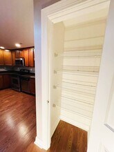 2411 Brownsboro Rd in Louisville, KY - Building Photo - Building Photo