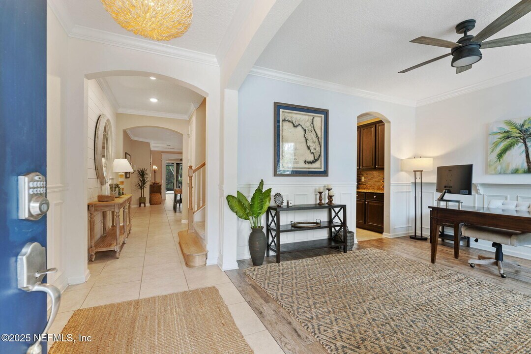 22 Medio Dr in St. Augustine, FL - Building Photo