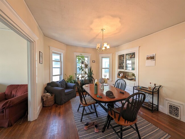 80 Pearson Rd, Unit 2 in Somerville, MA - Building Photo - Building Photo