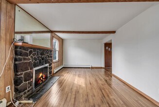 30 Boulevard in Suffern, NY - Building Photo - Building Photo