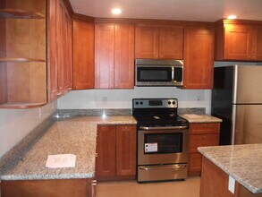 1330 Shawn Dr in San Jose, CA - Building Photo - Building Photo
