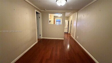 329 NE 58th St-Unit -0 in Miami, FL - Building Photo - Building Photo