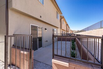 5926 Challenger Way in Saint George, UT - Building Photo - Building Photo