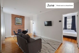Room in Shared 4 bed/1 bath home in New York, NY - Building Photo - Building Photo