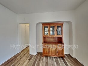817 W 73rd St in Chicago, IL - Building Photo - Building Photo