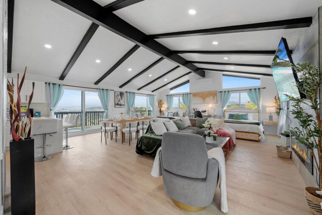 5048 Bluff Pl in El Cajon, CA - Building Photo