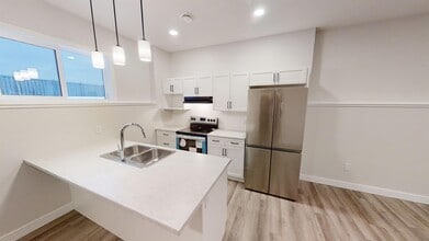 10633 133 Ave in Grande Prairie, AB - Building Photo - Building Photo