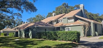 4628 Oak Arbor Cir in Orlando, FL - Building Photo