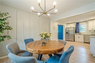 3833 Bakers Ferry Rd SW in Atlanta, GA - Building Photo - Building Photo
