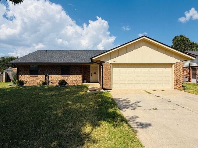 property at 1135 W Johnathan Way