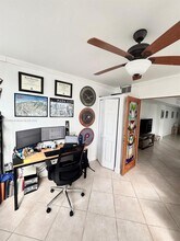 999 Brickell Bay Dr in Miami, FL - Building Photo - Building Photo
