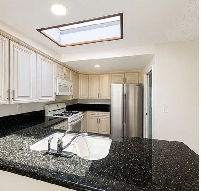 property at 28189 Oaklar Dr