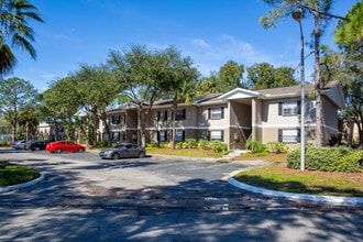 Windsor Manor in Tampa, FL - Foto de edificio - Building Photo