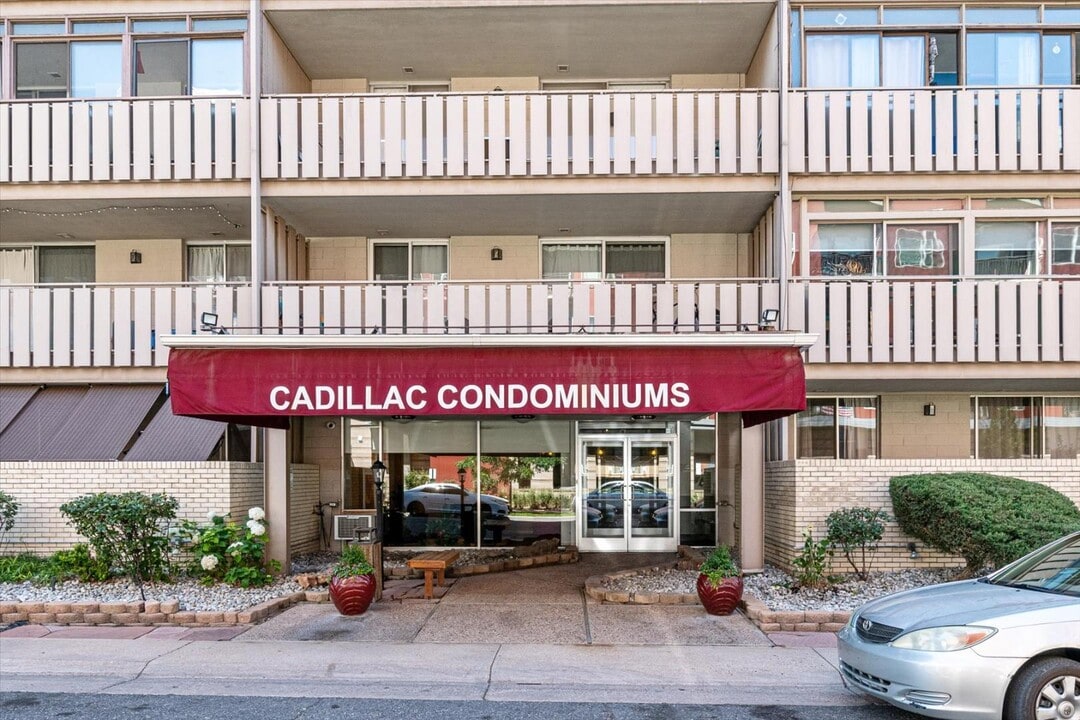 1111 Ash St. in Denver, CO - Building Photo
