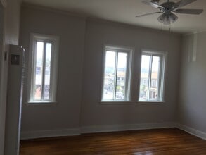 1759 Hillhurst Ave in Los Angeles, CA - Building Photo - Building Photo