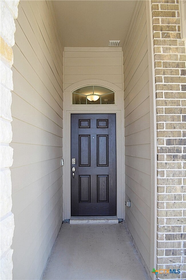 property at 2423 Elba Dr