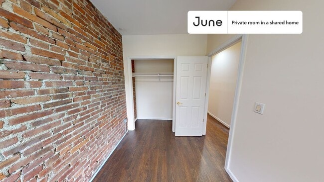 Private bedroom in 4 bed/2 bath Home in New York, NY - Building Photo - Building Photo