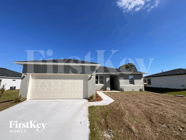 property at 2841 Tivoli Ave SE