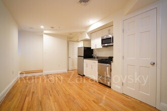 10 Brainerd Rd, Unit 11 in Boston, MA - Foto de edificio - Building Photo