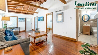 17 S L St-Unit -1.1211227 in Lake Worth, FL - Foto de edificio - Building Photo