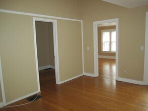 166 Benton St in Rochester, NY - Building Photo - Building Photo