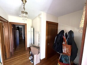 53 Forest St, Unit 1 in Medford, MA - Building Photo - Building Photo