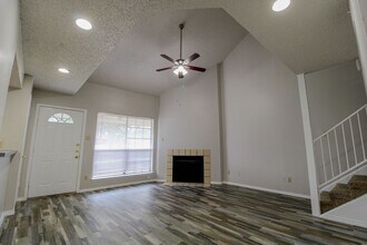 3811 Bremen Ave in San Antonio, TX - Building Photo - Building Photo