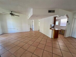 2825 NE 201st Terrace in Aventura, FL - Building Photo - Building Photo