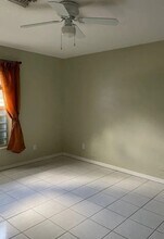 7926 105th Ct in Vero Beach, FL - Foto de edificio - Building Photo