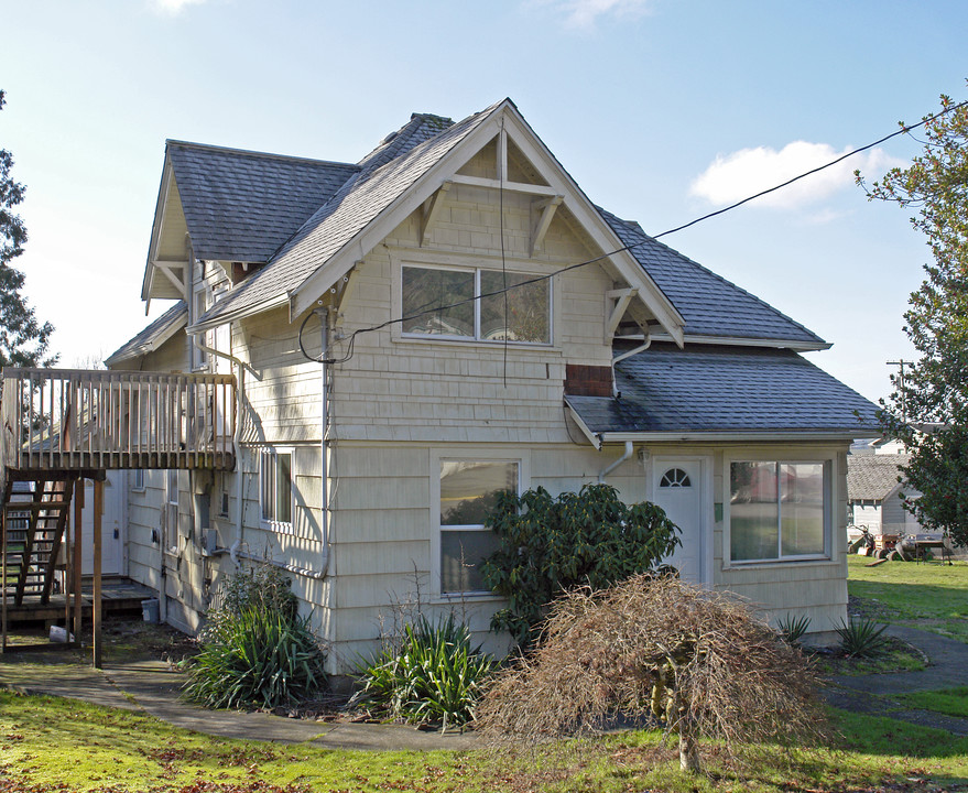 463 S Market Blvd in Chehalis, WA - Building Photo