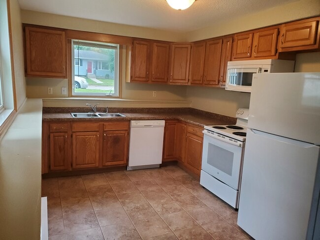 742 Central Plains Ct