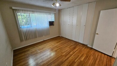 8315 Clinton Ave in West Hollywood, CA - Building Photo - Building Photo