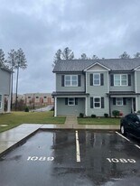 1089 Peony Ln in Youngsville, NC - Building Photo