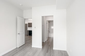 BlueWater Apartments South in Sylvan Lake, AB - Building Photo - Interior Photo