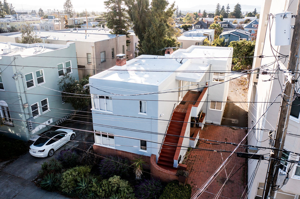 1682 Oxford St in Berkeley, CA - Building Photo