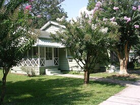 2652 Merwyn Rd in Jacksonville, FL - Building Photo