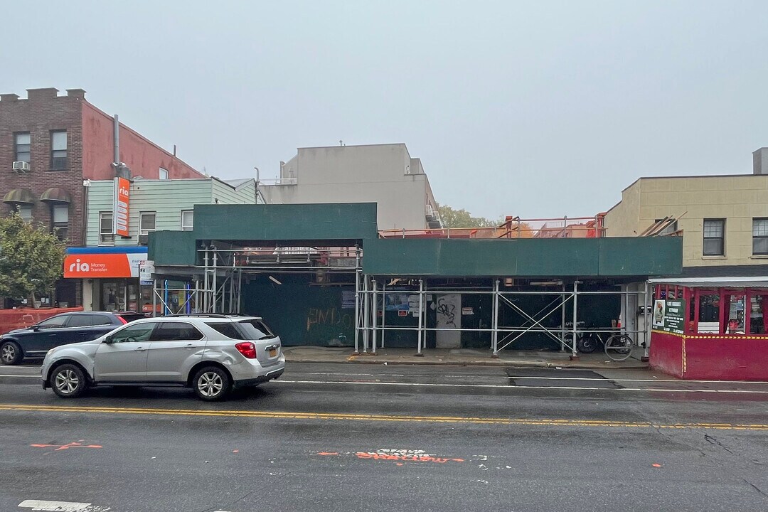 643 5th Ave in Brooklyn, NY - Building Photo