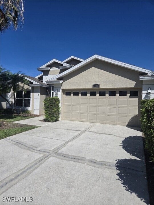 21229 Waymouth Run in Estero, FL - Building Photo