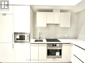 121 St Patrick St in Toronto, ON - Building Photo - Building Photo