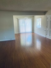 416 Cameron Pl in Glendale, CA - Building Photo - Building Photo